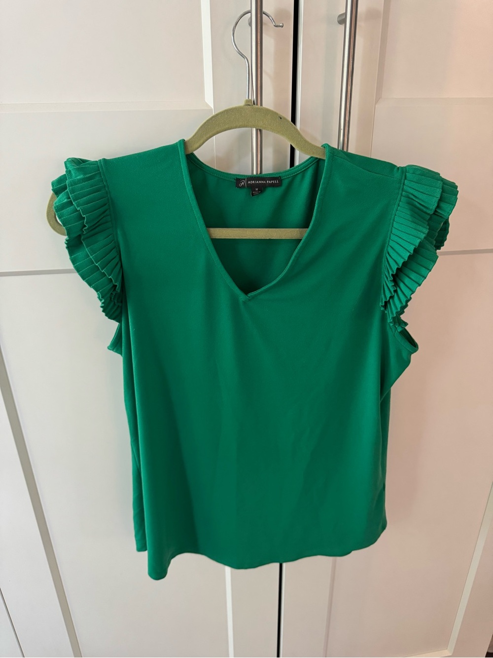 Adrianna Papell Emerald Green V-Neck Ruffle Sleeve Top